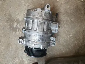 Neat Compressor for Merchandise Benz GLK W204 Engine 