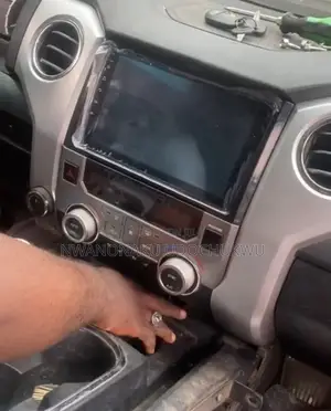 Toyota Tundra 2015 Android Screen