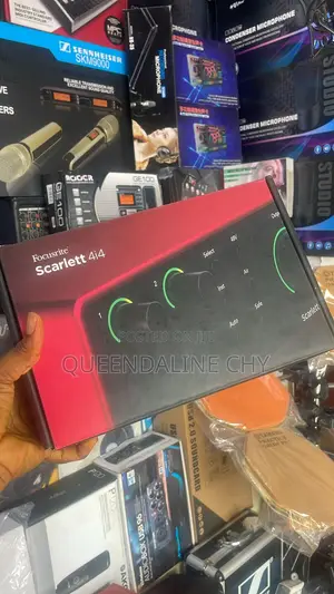 Scarlett 4i4 ( 4th Gen)