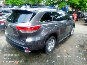 Toyota Highlander 2017 Gray