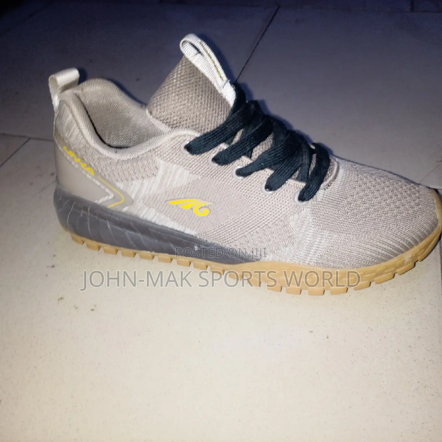 Running Shoes