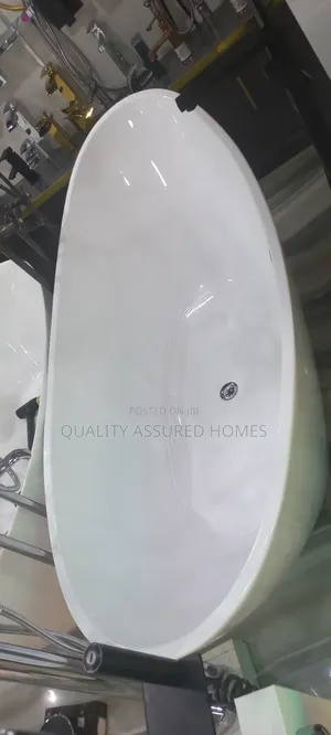Executive 6ft Oval Bathhub