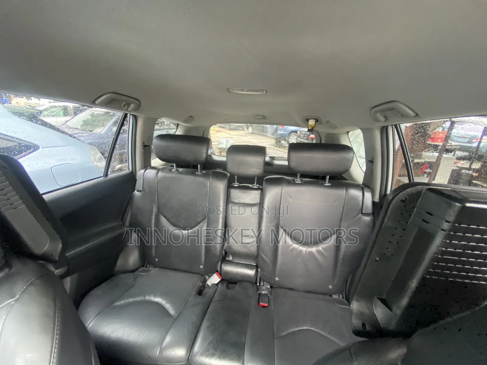 Toyota RAV4 2010 Silver