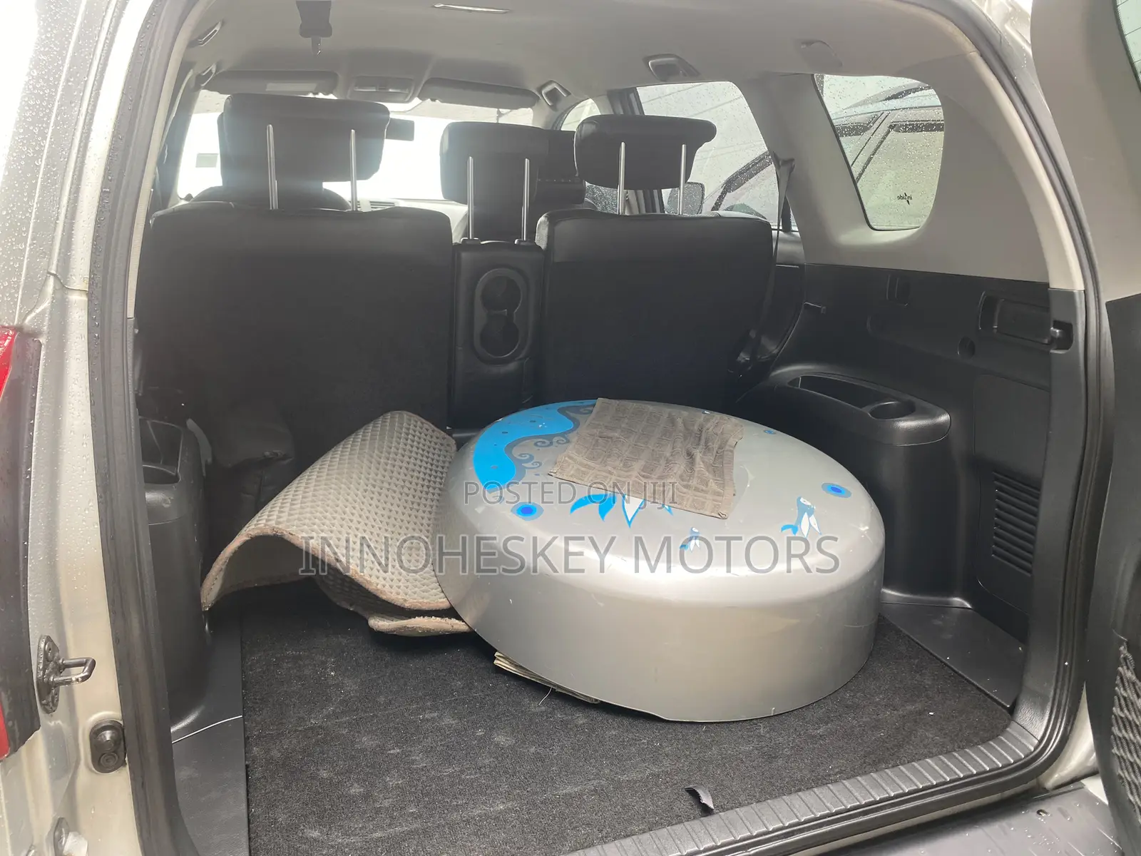 Toyota RAV4 2010 Silver