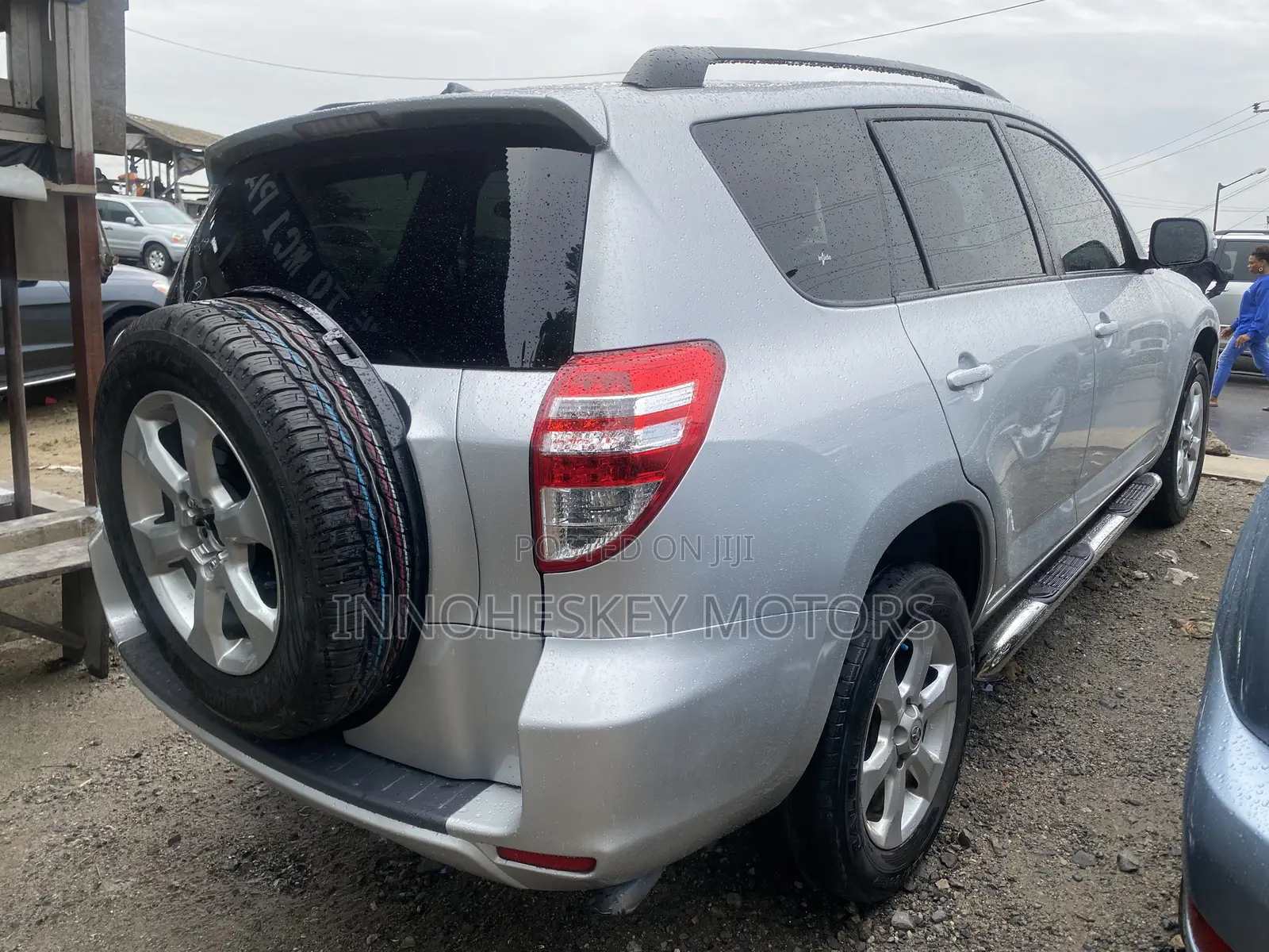 Toyota RAV4 2010 Silver
