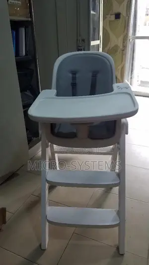 Toddler Feeding Table