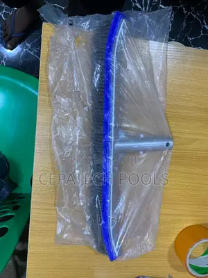 Swimming Pool Algae Brush