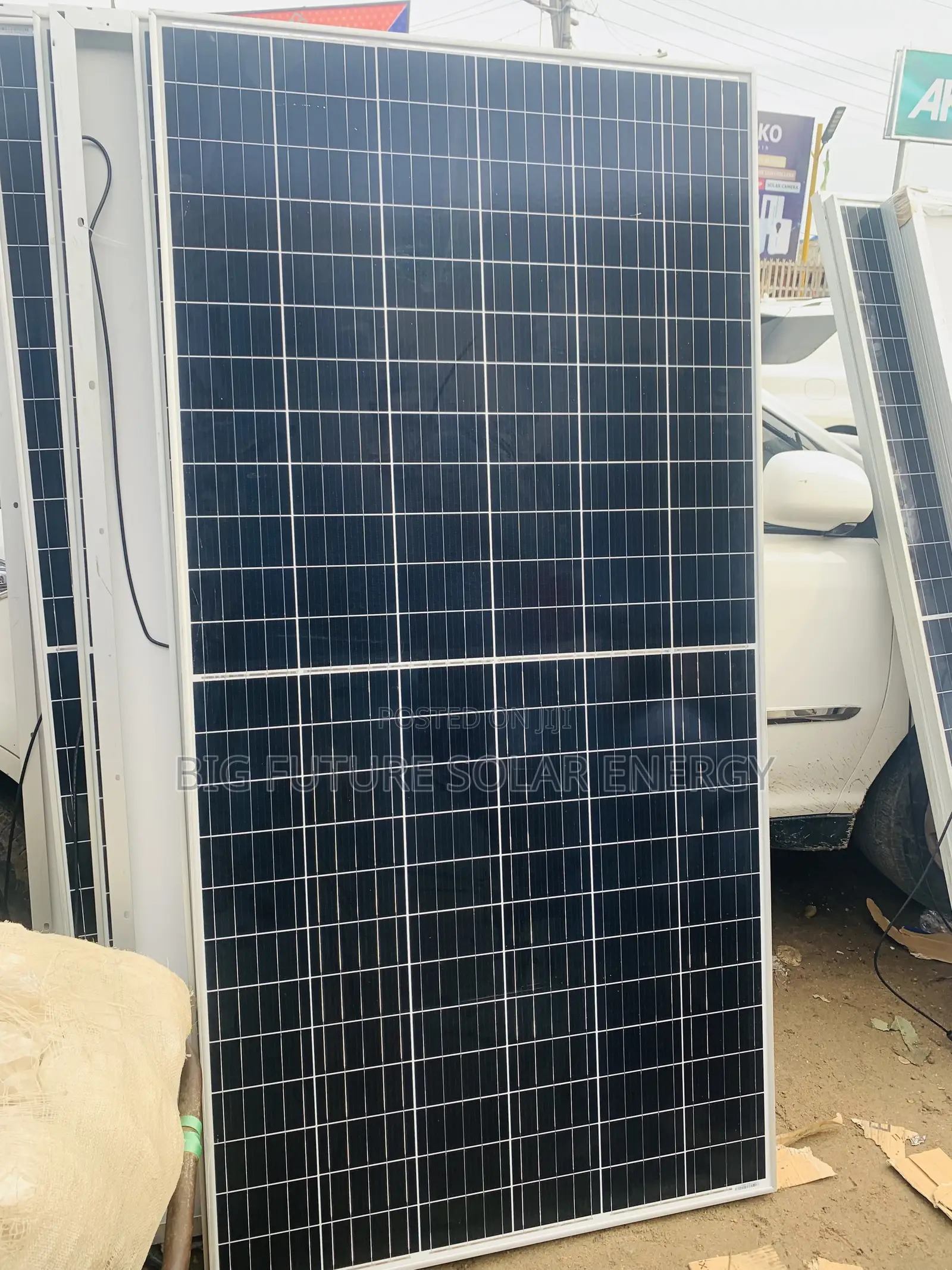 550w Jinko Solar Panel 144c