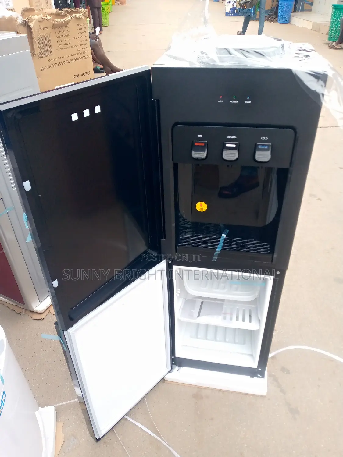 C Way Water Dispenser