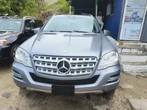 Mercedes-Benz M Class ML 350 4Matic 2011 Gray