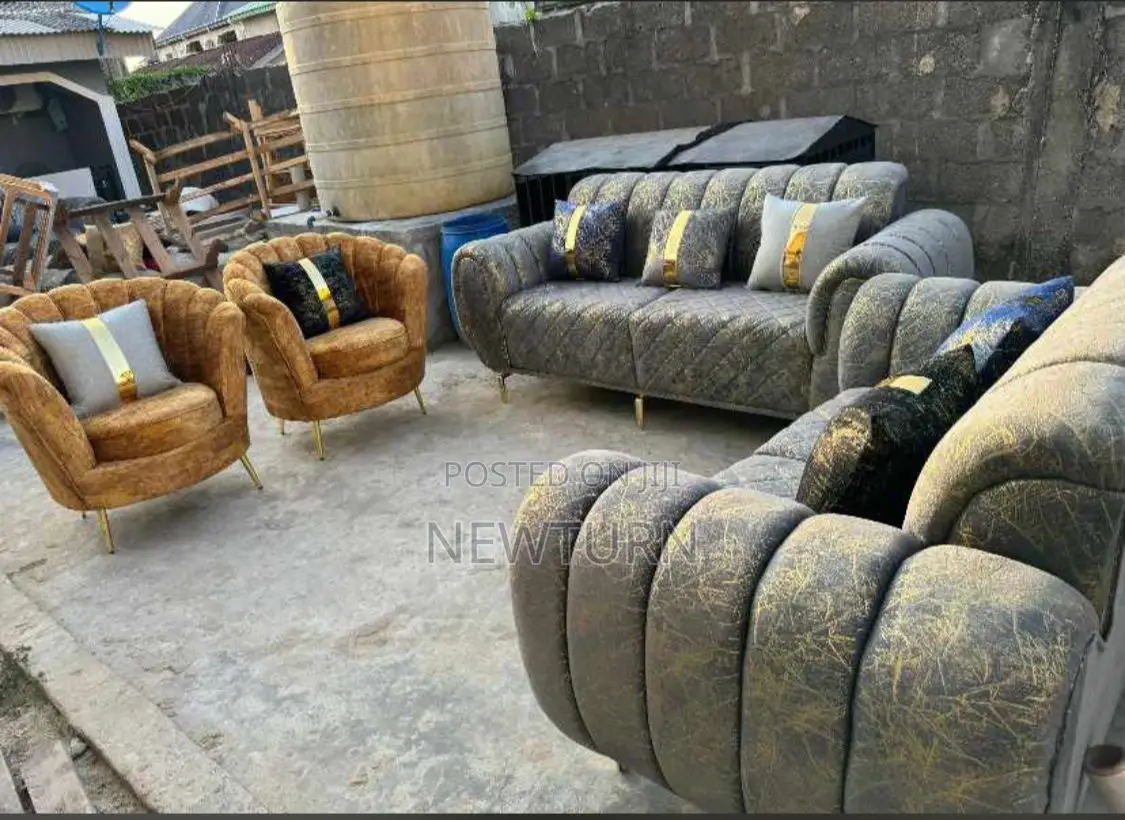 7 Seater’S Fabric Chairs.