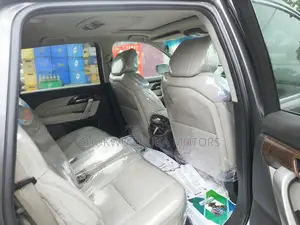Acura MDX Advance Package SUV AWD (3.7L 6cyl 6A) 2011 Gray