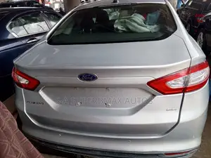 Ford Fusion Titanium 2013 Silver