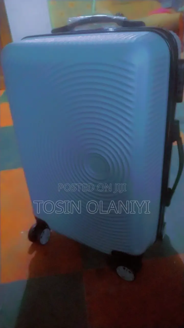 Single Plastics Luggage Box