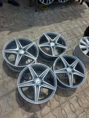 18 Rim for Mercedes-Benz C400