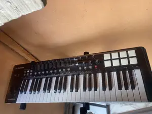 M Audio Midi Keyboard