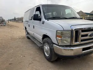 Ford E350 2008 White