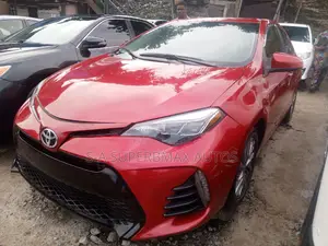 Toyota Corolla LE (1.8L 4cyl 2A) 2018 Red