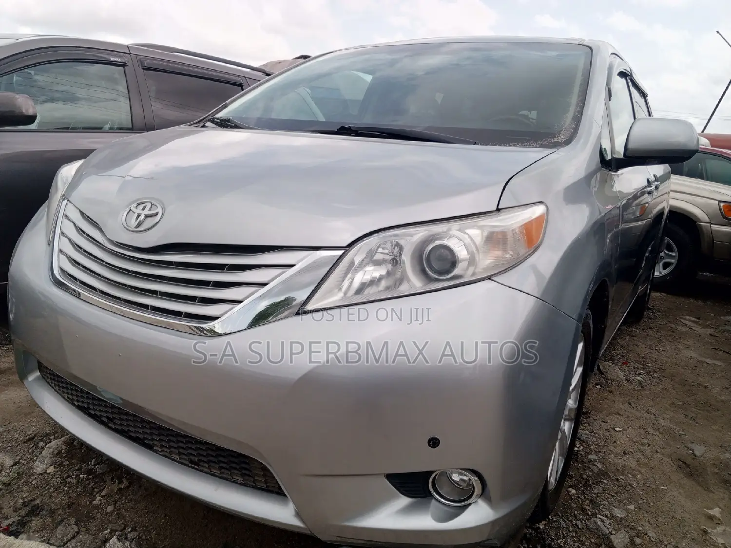 Toyota Sienna 2014 Silver