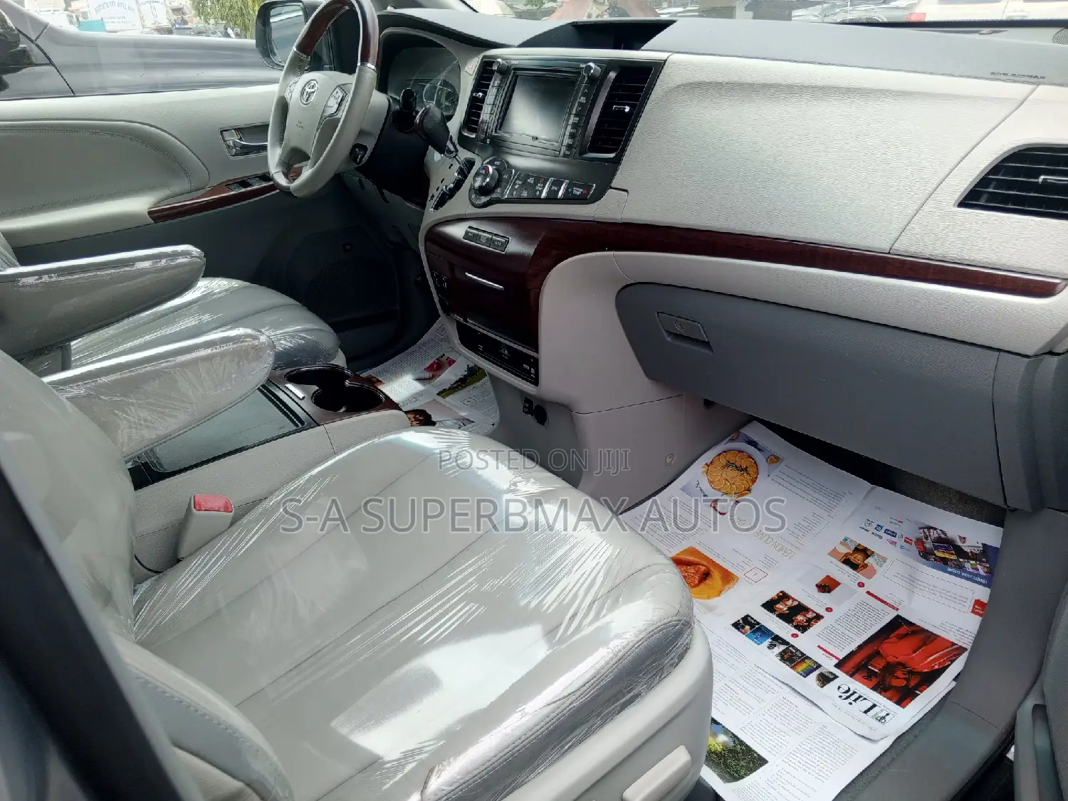 Toyota Sienna 2014 Silver