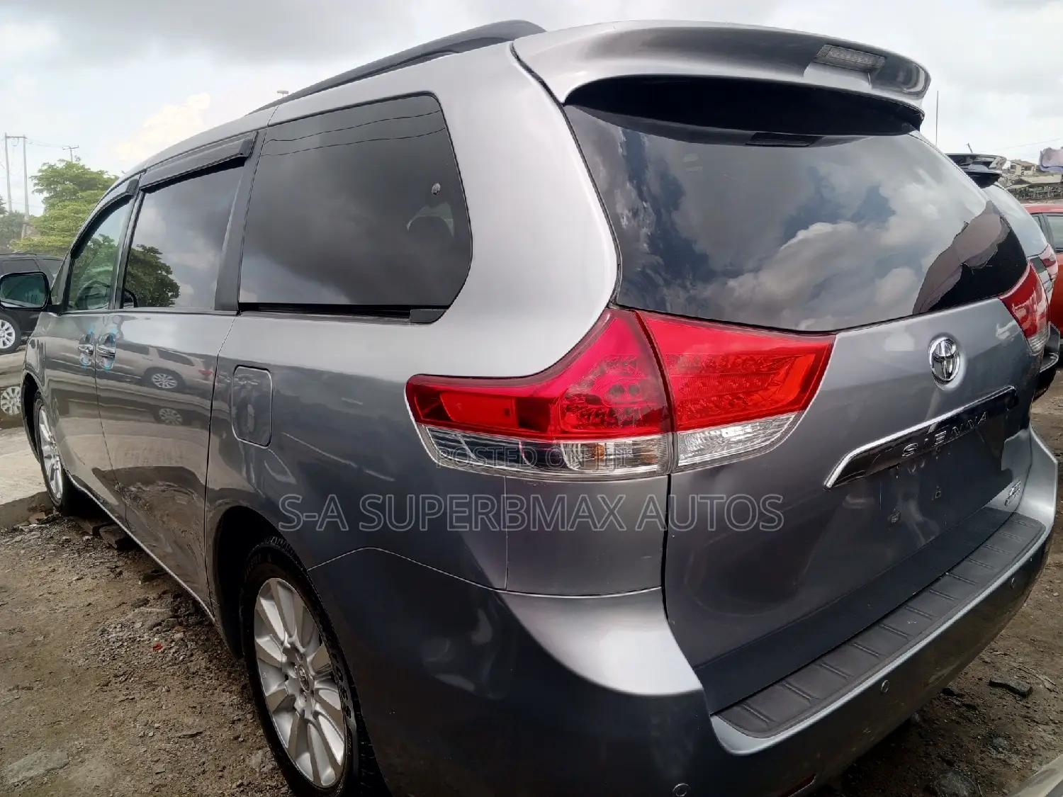 Toyota Sienna 2014 Silver