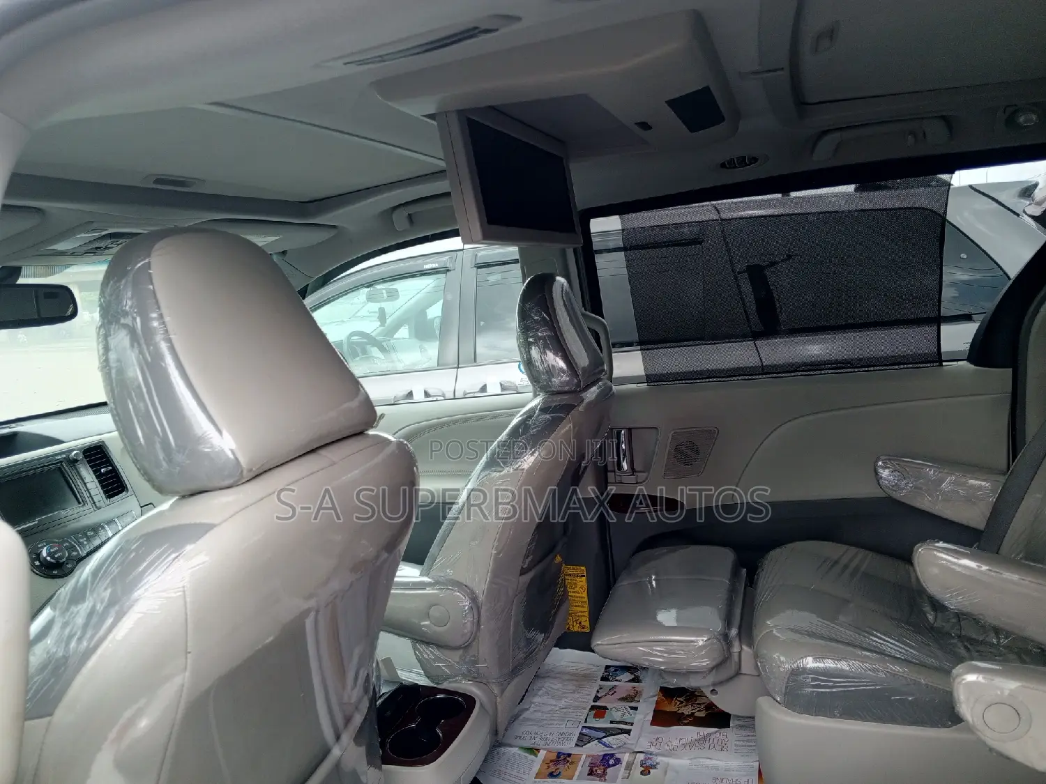 Toyota Sienna 2014 Silver