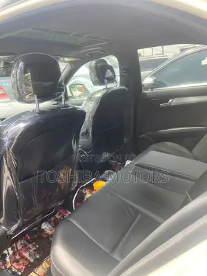 Mercedes-Benz C300 2011 White