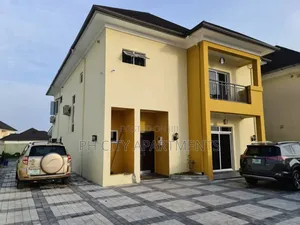 4bdrm Duplex in Gulf Estate, Port-Harcourt for sale