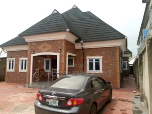 4bdrm Bungalow in Port-Harcourt for sale
