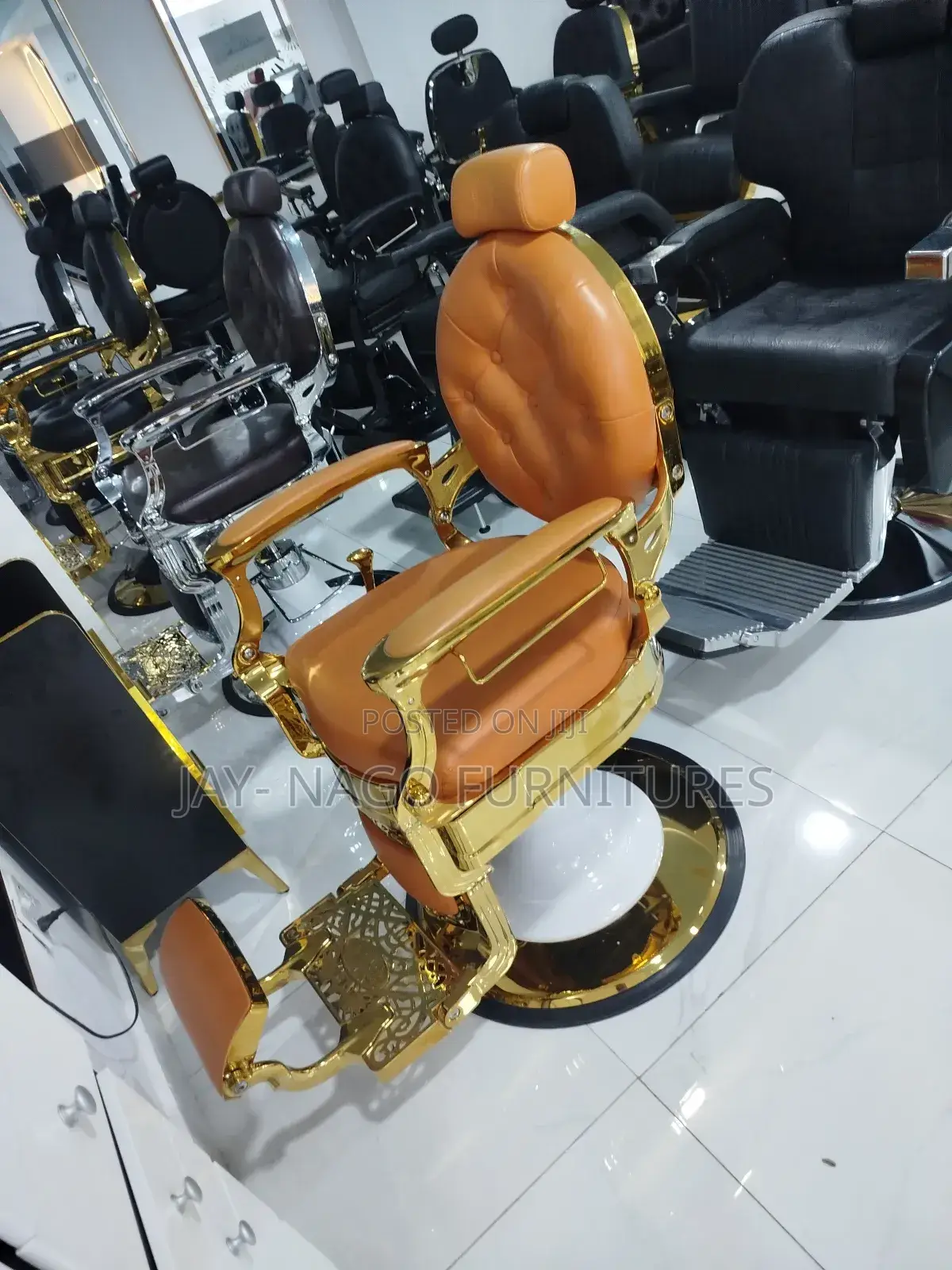 Executive Standard Leather Saloon Chair With Foot Rest