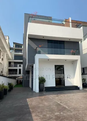 Furnished 5bdrm Duplex in Banana Island for sale