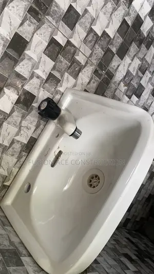 Cleaning and Fumigating Services