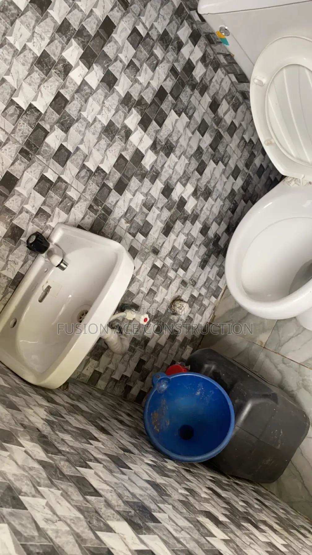 Cleaning and Fumigating Services