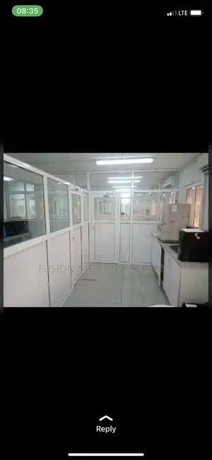 Frame and Frameless Glass Office Partitioning