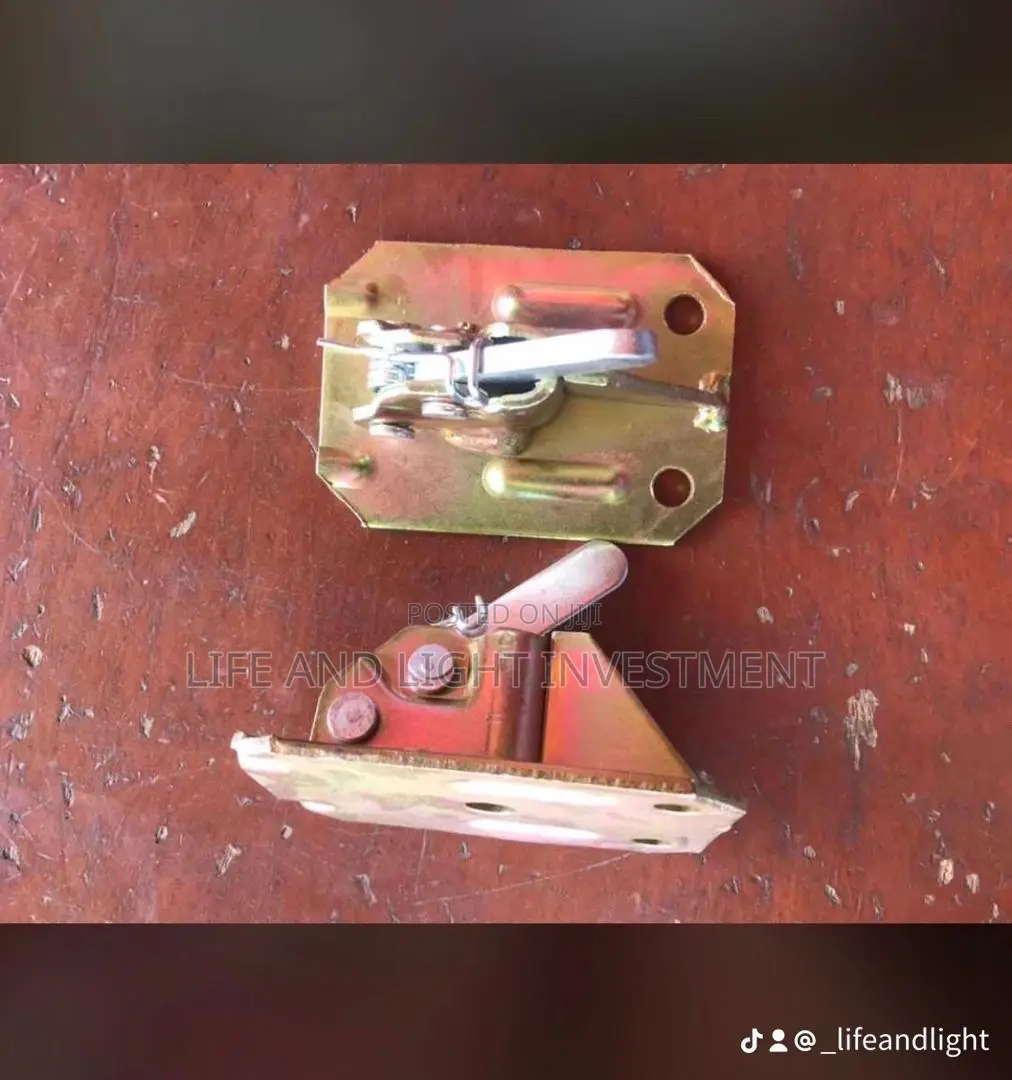 Butterfly Clip