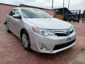 Toyota Camry L 4dr Sedan (2.5L 4cyl 6A) 2013 Silver
