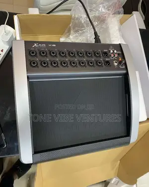 Behringer Xair X18