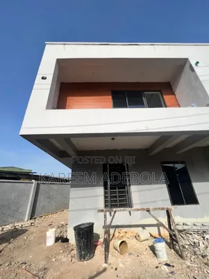 Photo - Furnished 3bdrm Block of Flats in Off Adelabu Surulere for sale