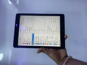 Apple iPad (2022) 32 GB Gray