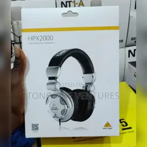 Behringer Headphones Hpx2000