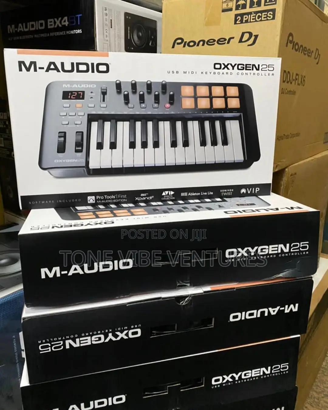 M Audio Oxygen 25
