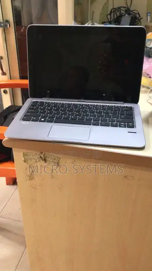 Laptop HP Elite X2 1011 G1 8GB Intel Core M SSD 256GB