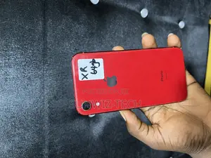 Apple iPhone XR 64 GB Red