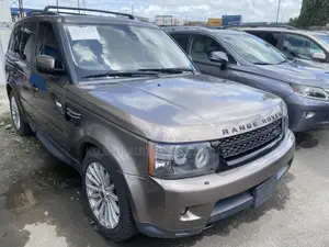 Land Rover Range Rover Sport HSE 4x4 (5.0L 8cyl 6A) 2013 Gray