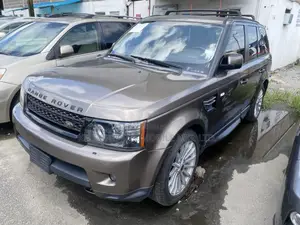 Land Rover Range Rover Sport HSE 4x4 (5.0L 8cyl 6A) 2013 Gray