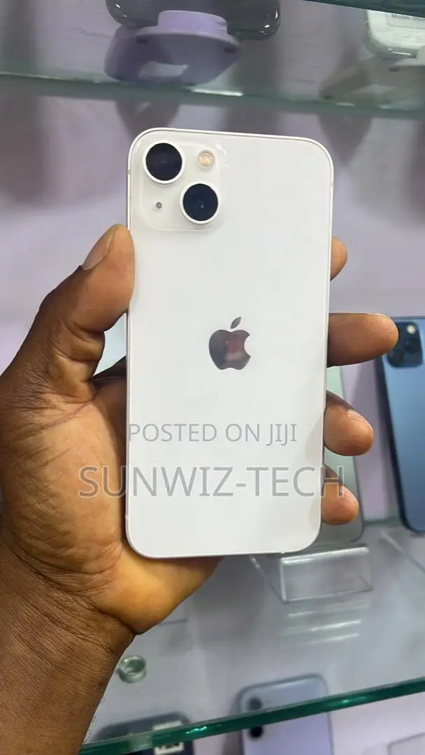 Apple iPhone 13 128 GB White