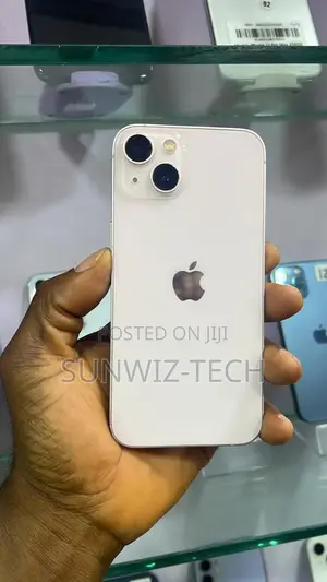 Apple iPhone 13 128 GB White
