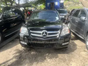 Mercedes-Benz GLK-Class 2012 Black