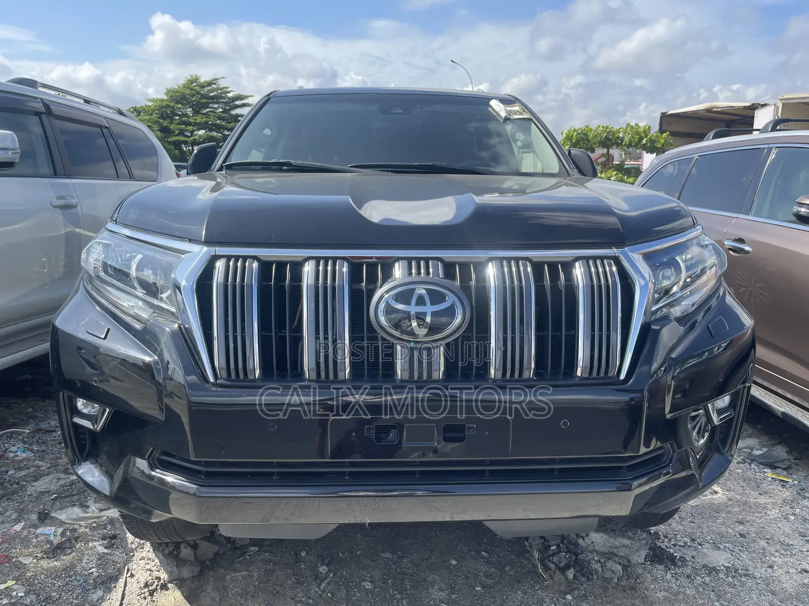 Toyota Land Cruiser Prado 2022 Black