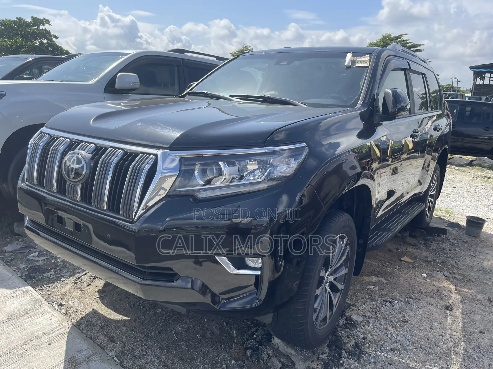 Toyota Land Cruiser Prado 2022 Black